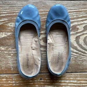 Bandolino 8.5M Edition Light Blue Ballet Flats
